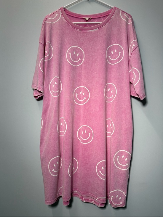 Easel Los Angeles Dresses & Skirts - Easel Los Angeles Barbie Pink Smiley Face Mineral Wash T-Shirt Dress Size Large